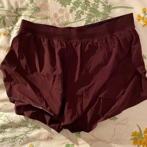 Fast and Free shorts 3” EUC